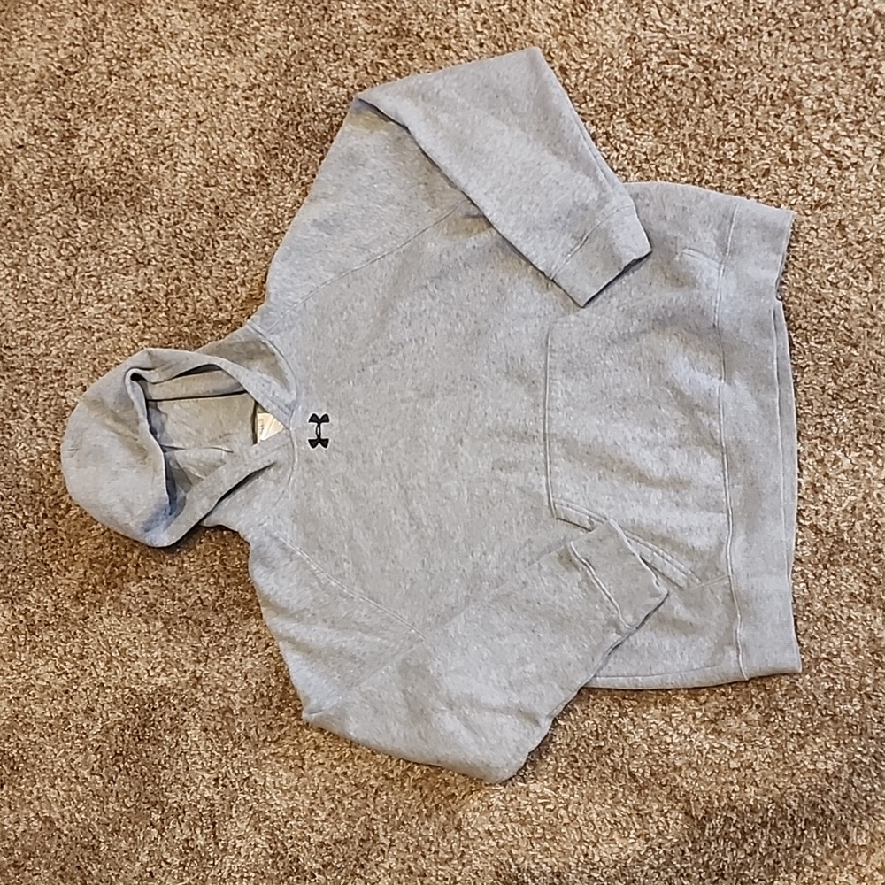 UA Sweatshirt size XL